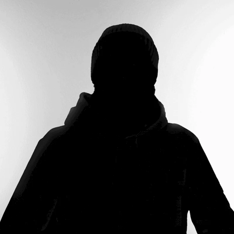 Headshot of athlete Shaun White