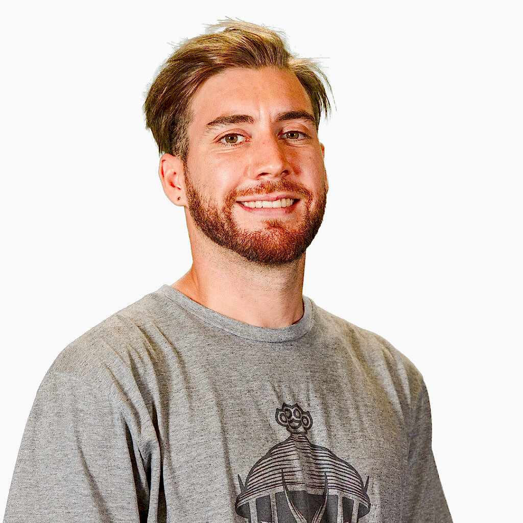 Gabriel Chaves headshot