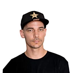 Rob Adelberg headshot