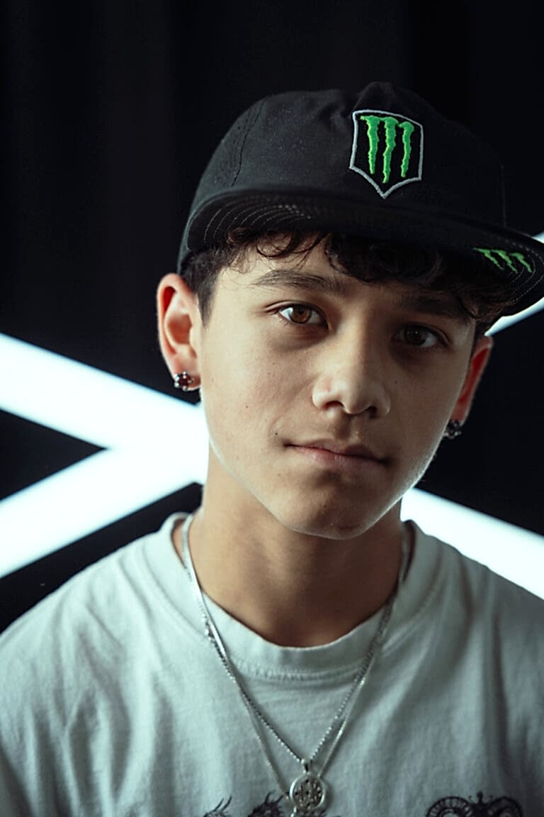 Julian Agliardi headshot